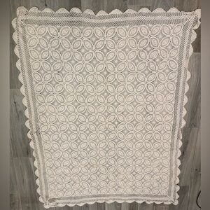 Vintage Crochet Cotton Table Cloth